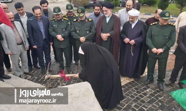 آیین کلنگزنی احداث مزار شهید گمنام دانشگاه پیام نور رشت برگزار شد آیین کلنگزنی احداث مزار شهید گمنام دانشگاه پیام نور رشت برگزار شد