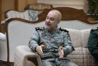 ترویج ارزش‌های دفاع مقدس افتخار نسل آینده را تضمین می‌کند