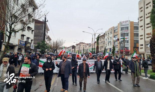 راهپیمایی ۲۲ بهمن در رشت و سراسر گیلان با حضور گسترده مردم آغاز شد
