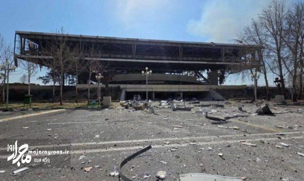 سالن دوازده هزار نفری آزادی با موشک تخریب شد سالن دوازده هزار نفری آزادی با موشک تخریب شد