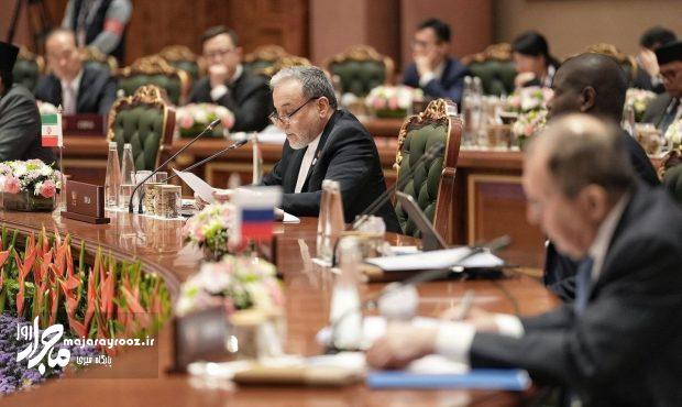 مردم ایران با استواری و سربلندی در برابر متجاوزان دفاع کردند