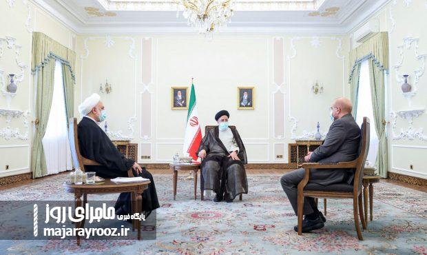 تاکید سران قوا بر لزوم هوشیاری برابر دسیسهها و همنواییهای شوم و تفرقهافکنانه عوامل نفوذی تاکید سران قوا بر لزوم هوشیاری برابر دسیسهها و همنواییهای شوم و تفرقهافکنانه عوامل نفوذی