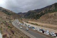 ورود ۱۲۹ هزار خودرو به گیلان/ ترافیک ۱.۵ کیلومتری در رودبار