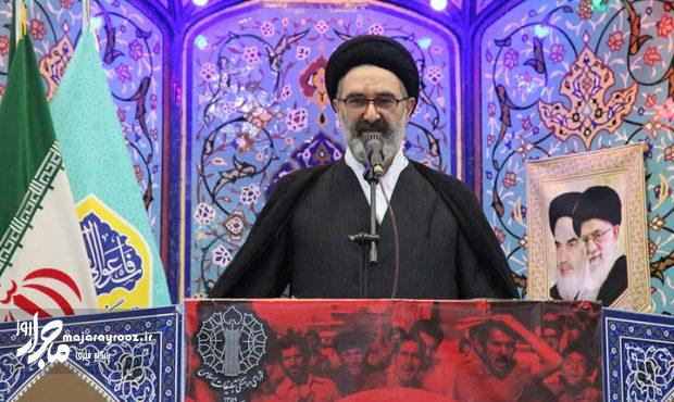 حضرت فاطمه زهرا (س) محور مقاومت، تقوا و الگوی زندگی است حضرت فاطمه زهرا (س) محور مقاومت، تقوا و الگوی زندگی است