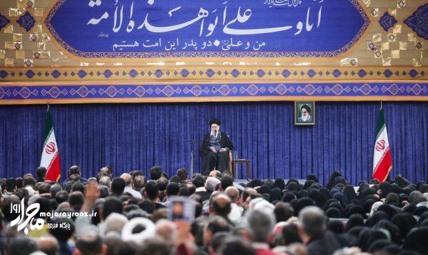 رهبر انقلاب: در مقابل دشمن کوتاه نخواهیم آمد و با همراهی مردم او را به زانو درمی‌آوریم