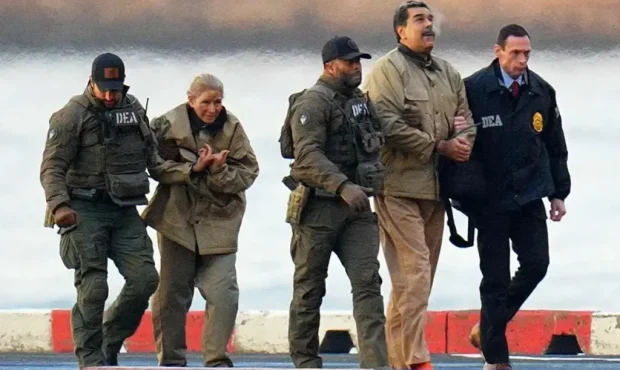 ترامپ از بهکارگیری «سلاح محرمانه» در عملیات علیه ونزوئلا و مصادره نفت این کشور خبر داد ترامپ از بهکارگیری «سلاح محرمانه» در عملیات علیه ونزوئلا و مصادره نفت این کشور خبر داد