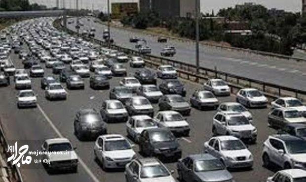 ترافیک سنگین در محورهای چالوس و هراز ترافیک سنگین در محورهای چالوس و هراز